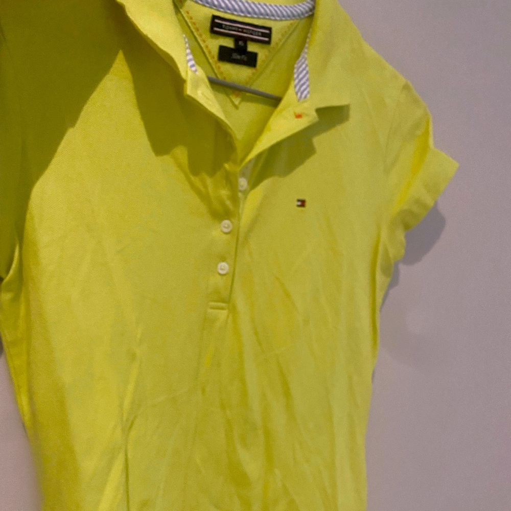 Tommy Hilfiger XS tshirt